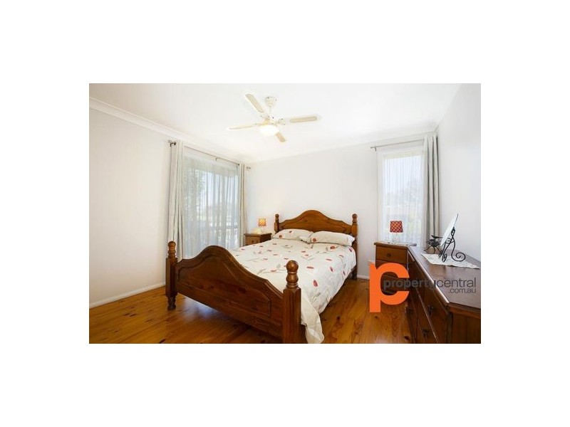 54 Warburton Crescent, Werrington County NSW 2747