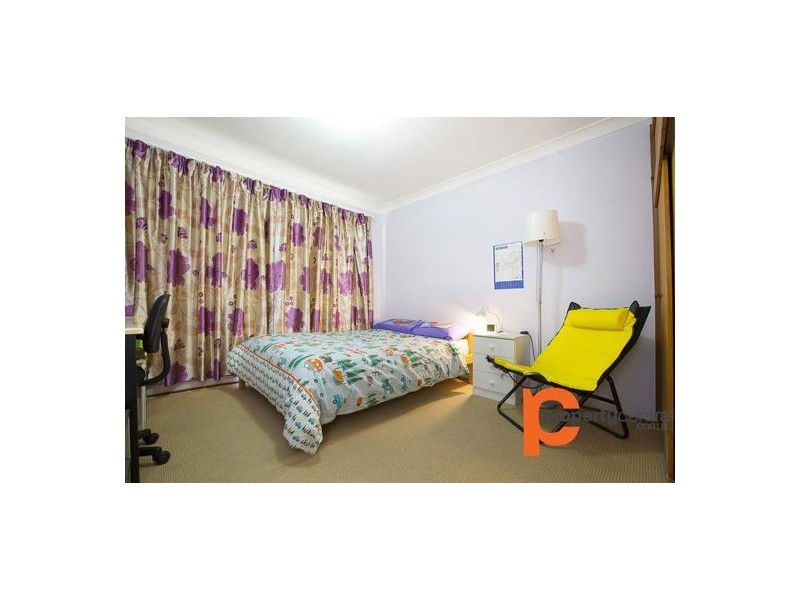 1 Knight Close, Kingswood NSW 2747