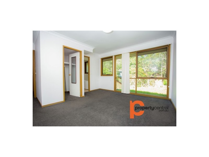 25 Deloraine Drive, Leonay NSW 2750