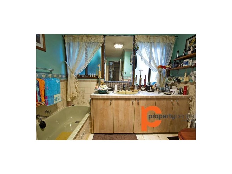 37. Holmegate Crescent, Cranebrook NSW 2749