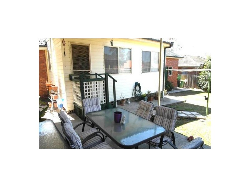 13 Lewis Road, Cambridge Gardens NSW 2747