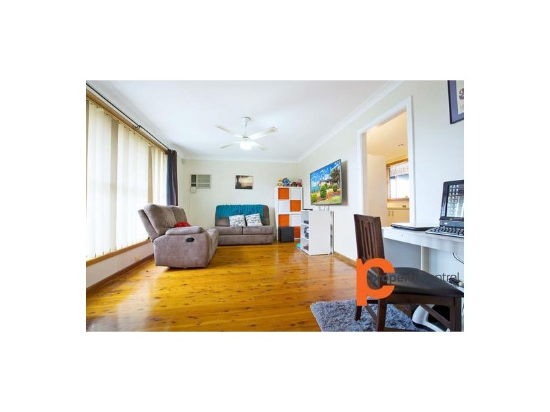 18 Greygums Road, Cranebrook NSW 2749