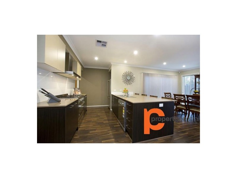21 Lapwing Way, Cranebrook NSW 2749
