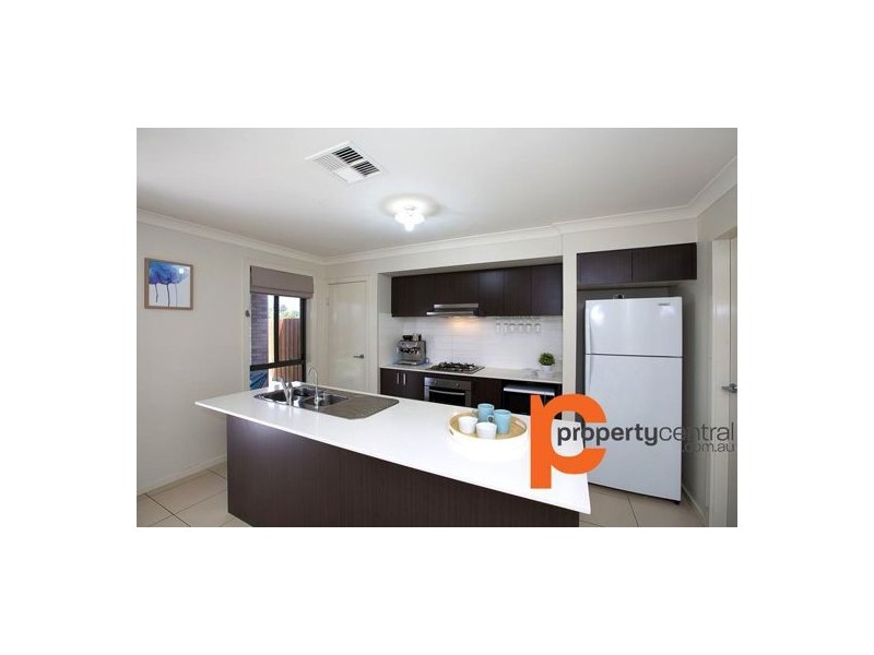 2 Shellbourne Place, Cranebrook NSW 2749