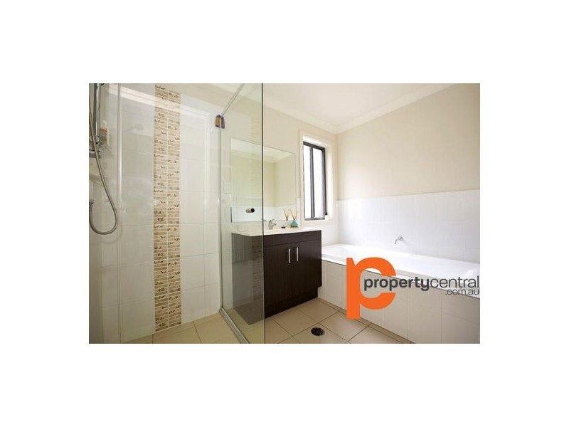 2 Shellbourne Place, Cranebrook NSW 2749