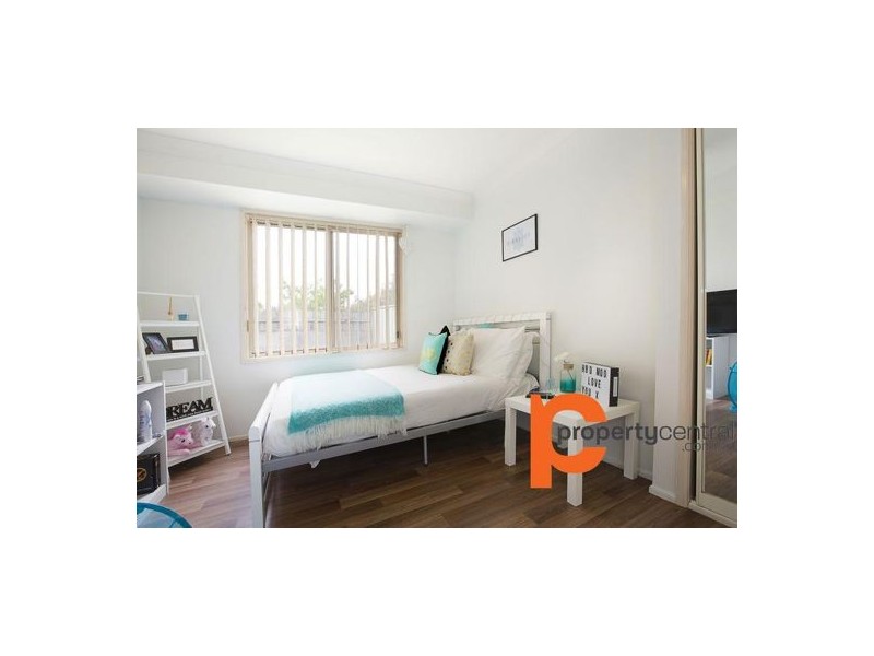 63 Woodlands Drive, Glenmore Park NSW 2745