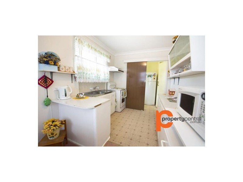 18 Arakoon Avenue, Penrith NSW 2750