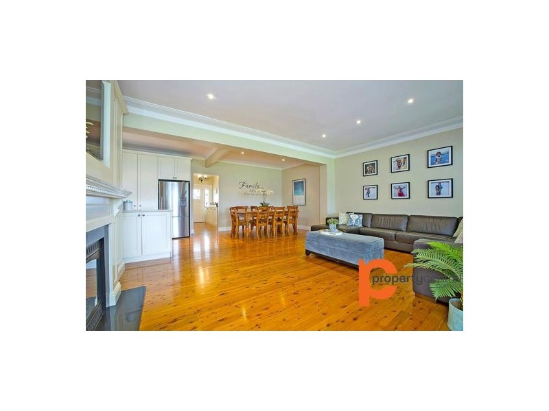 26 Mount Street, Glenbrook NSW 2773