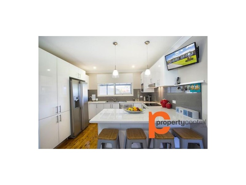 27 Grassmere Avenue, South Penrith NSW 2750