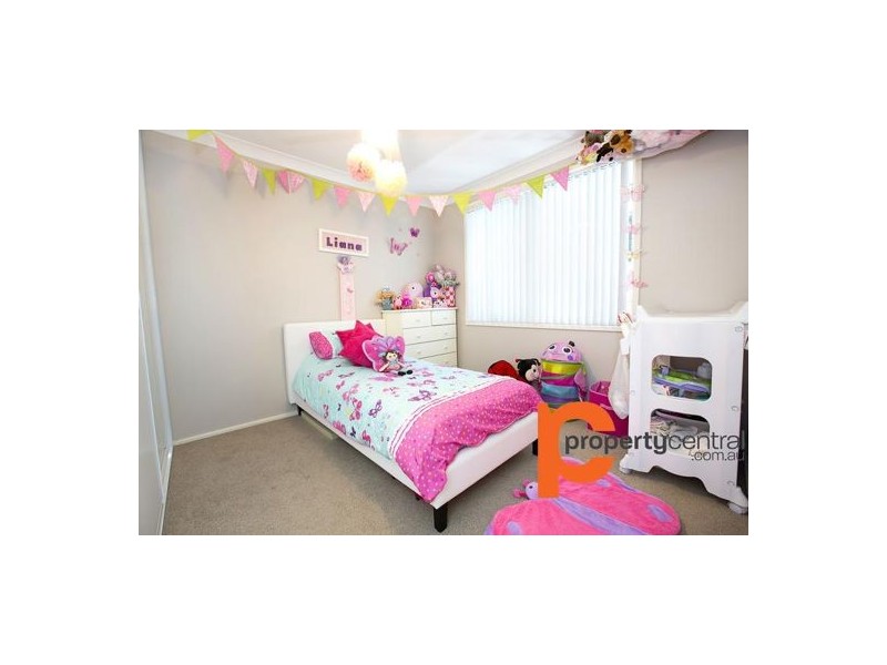 27 Grassmere Avenue, South Penrith NSW 2750