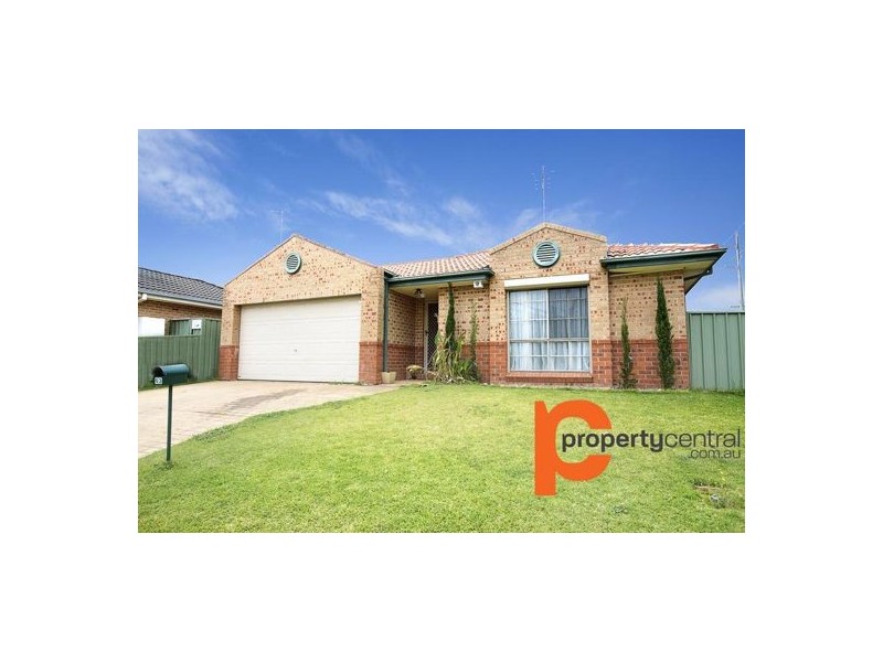 63 Woodlands Drive, Glenmore Park NSW 2745