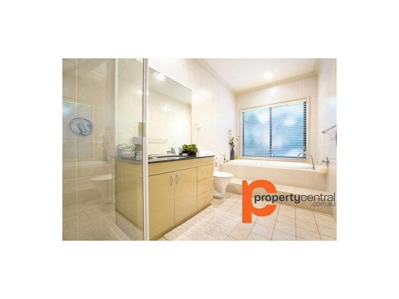 5 Corsair Crescent, Cranebrook NSW 2749