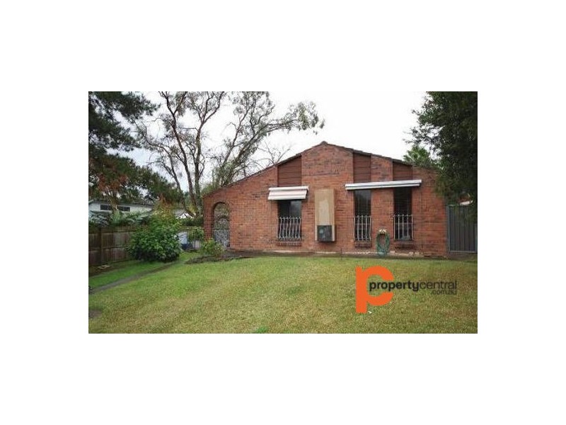 2 Ravenglass Place, Cranebrook NSW 2749