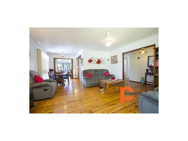 35 Chesterfield Road, South Penrith NSW 2750