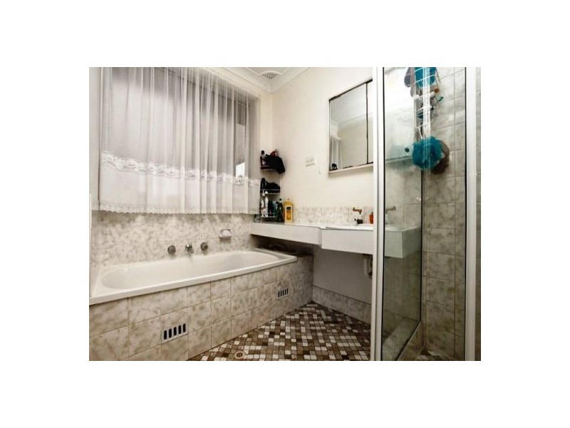 6 Jason Ave, South Penrith NSW 2750