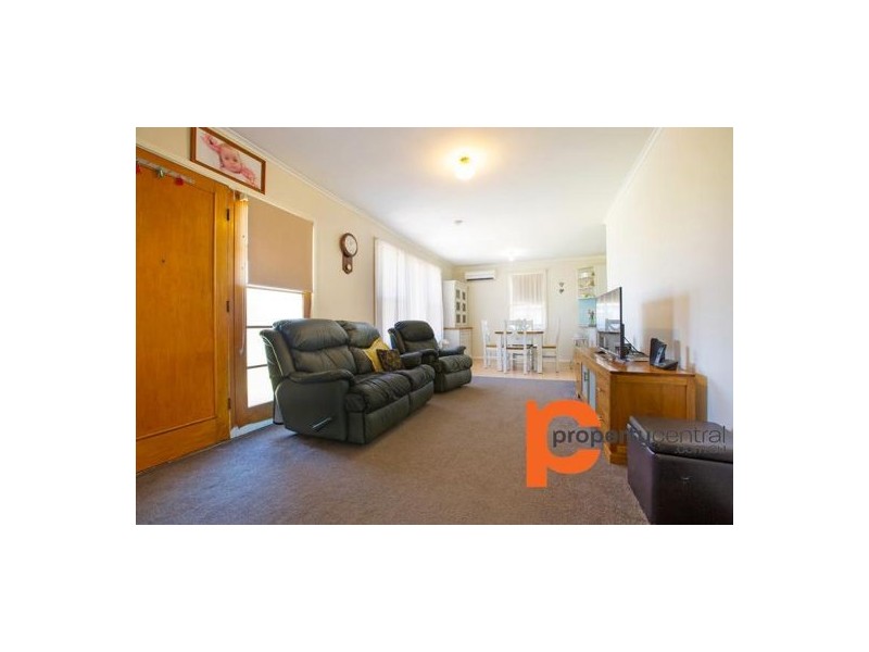58 Penrose Crescent, South Penrith NSW 2750