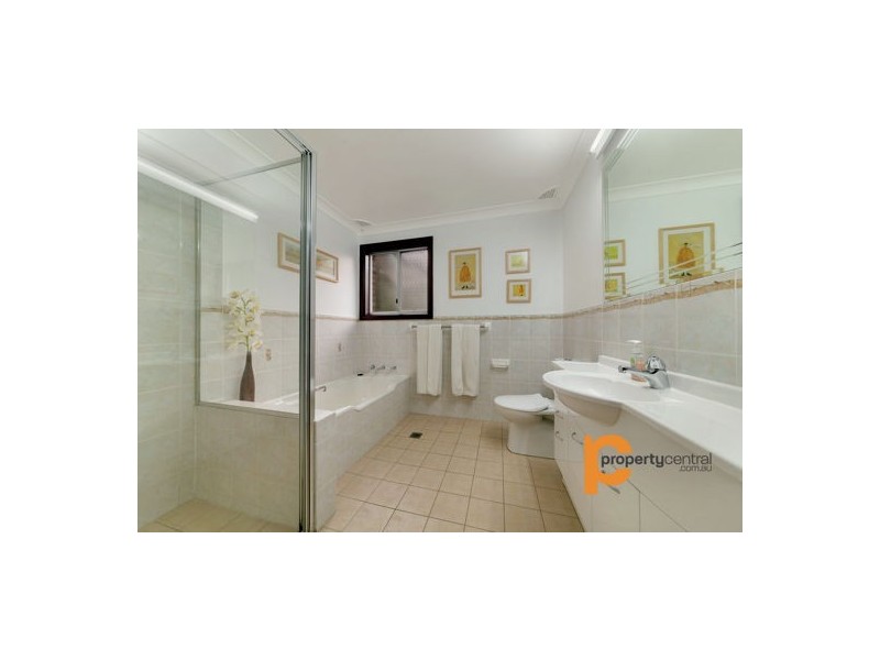24 The Sanctuary Drive, Leonay NSW 2750