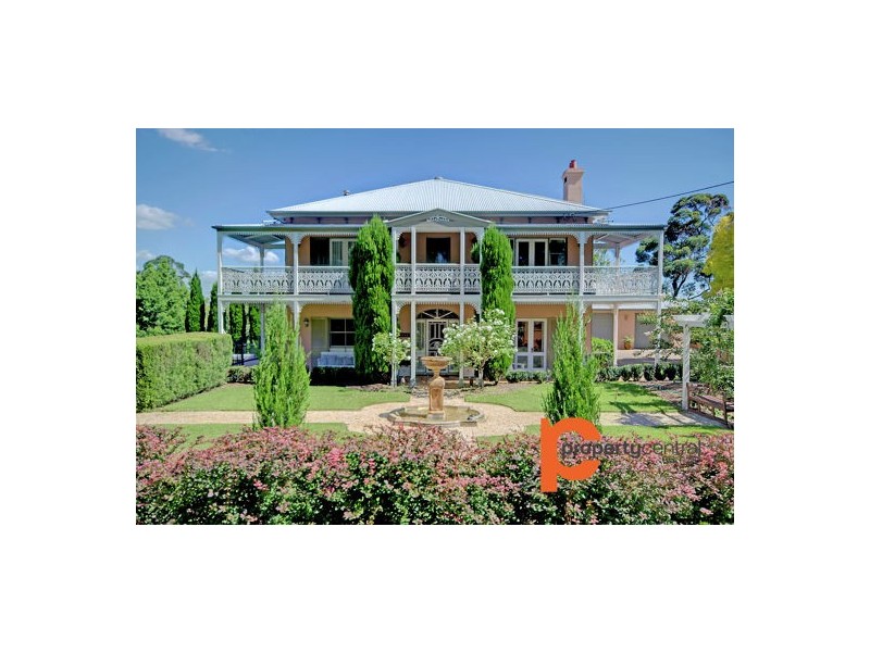 195 Singles Ridge Road, Yellow Rock NSW 2777