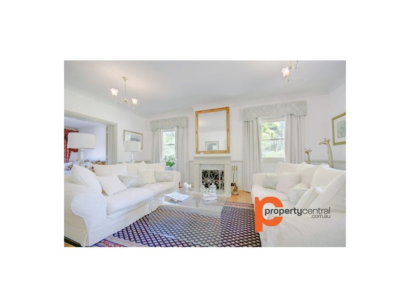 195 Singles Ridge Road, Yellow Rock NSW 2777