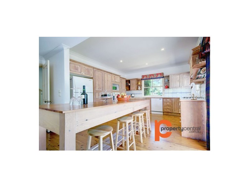 195 Singles Ridge Road, Yellow Rock NSW 2777