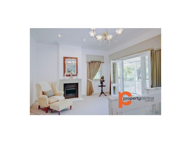 195 Singles Ridge Road, Yellow Rock NSW 2777