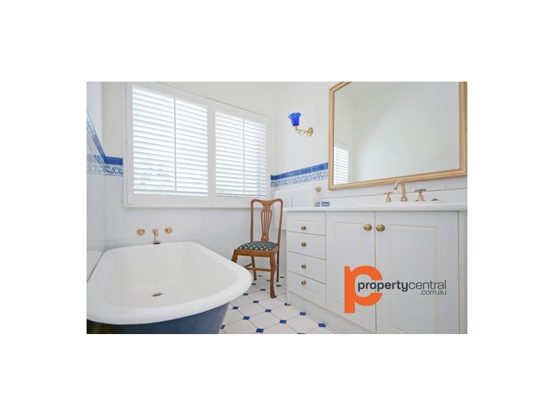 195 Singles Ridge Road, Yellow Rock NSW 2777
