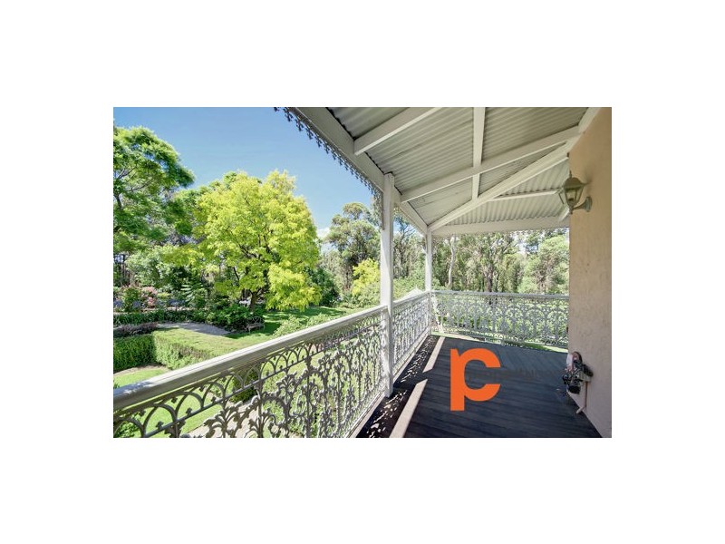 195 Singles Ridge Road, Yellow Rock NSW 2777