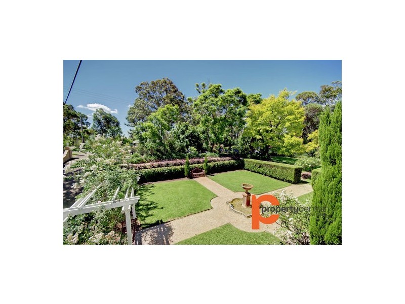 195 Singles Ridge Road, Yellow Rock NSW 2777