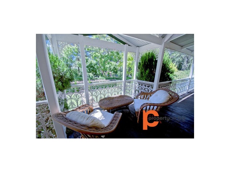 195 Singles Ridge Road, Yellow Rock NSW 2777
