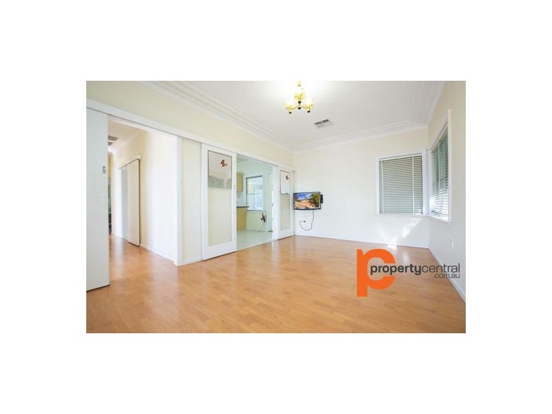 132 Jamison Road, South Penrith NSW 2750