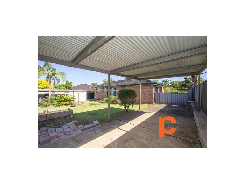 2 Joanna Street, South Penrith NSW 2750