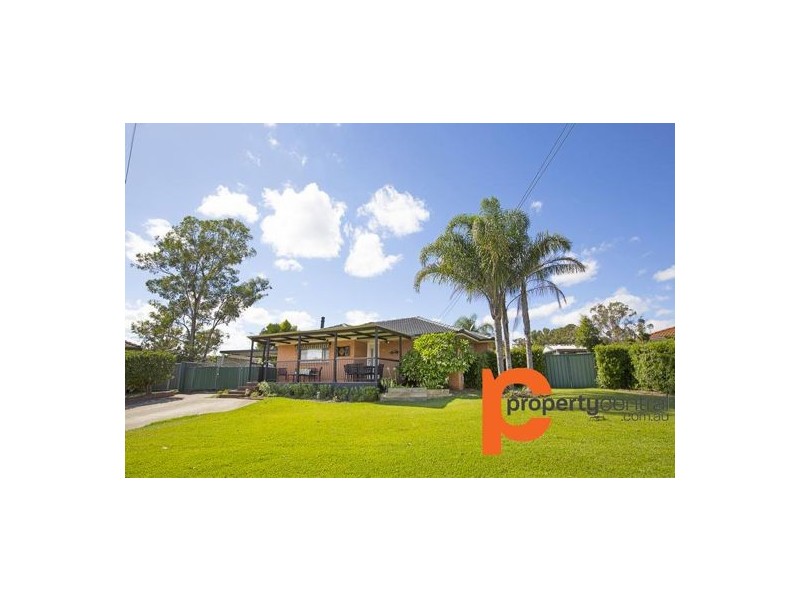 19 Melita Road, Cambridge Park NSW 2747