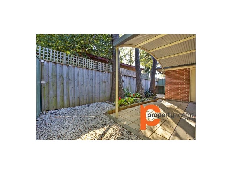 1/10. First Street, Kingswood NSW 2747