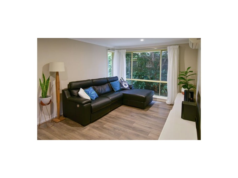 10 Britten Close, Cranebrook NSW 2749