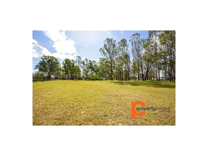 14 Dwyer Road, Bringelly NSW 2556