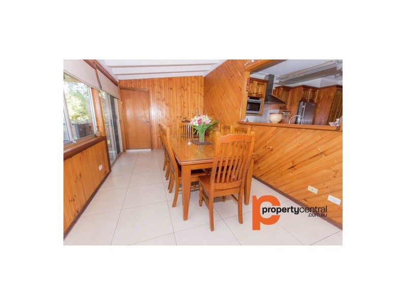 87 Russell Avenue, Valley Heights NSW 2777