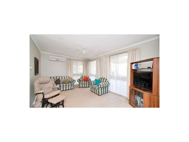 11 Coronation Grove, Cambridge Gardens NSW 2747