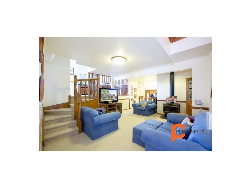 10 Opus Place, Cranebrook NSW 2749