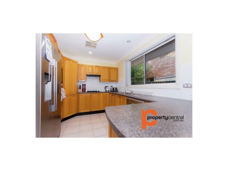 5 Geranium Close, Glenmore Park NSW 2745