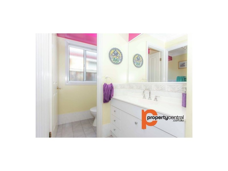 5 Geranium Close, Glenmore Park NSW 2745