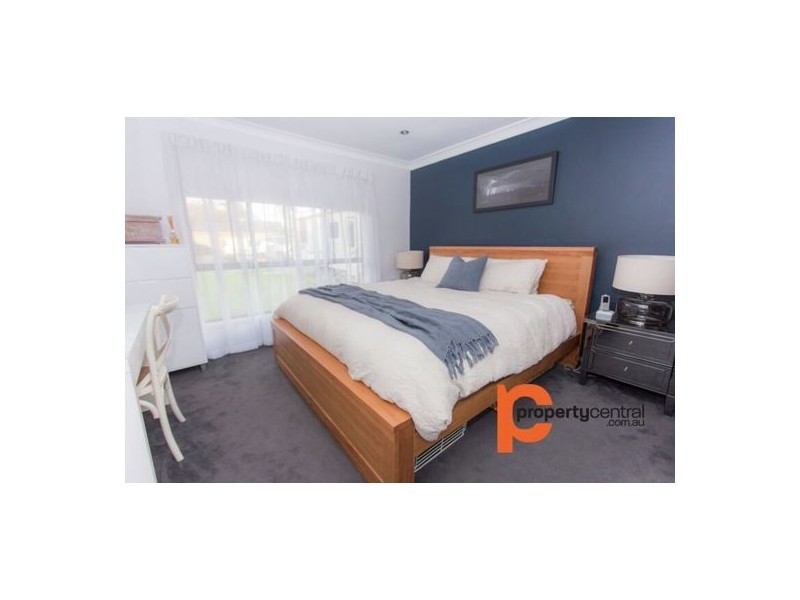 3 Shandlin Place, South Penrith NSW 2750