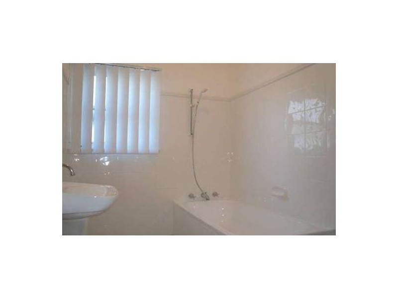 66 Barlow Street, Cambridge Park NSW 2747