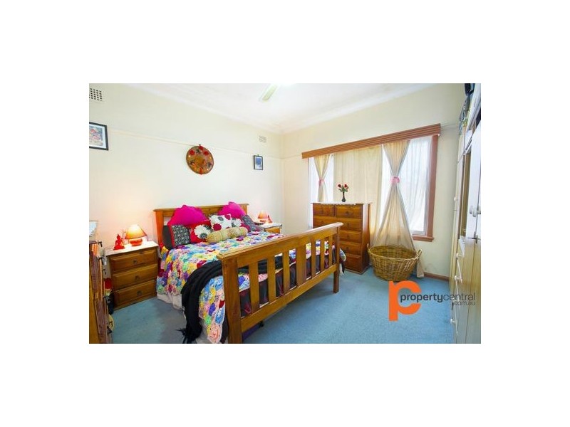 97 Penrose Crescent, South Penrith NSW 2750