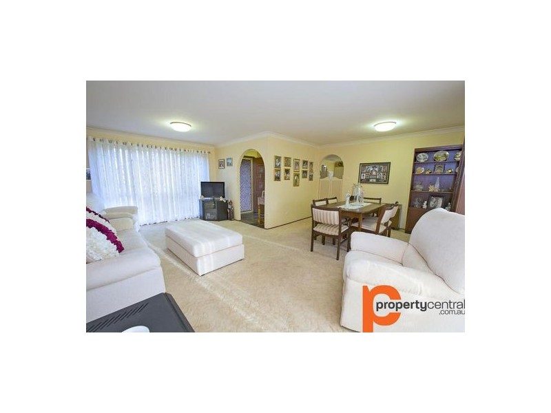 5 Plover Close, St Clair NSW 2759
