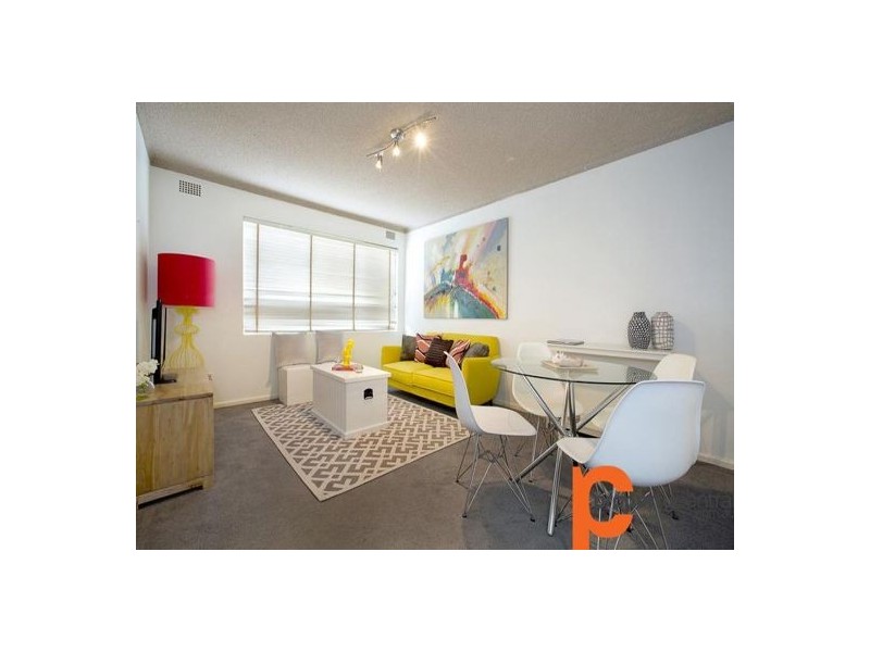 2/17. Hemmings Street, Penrith NSW 2750