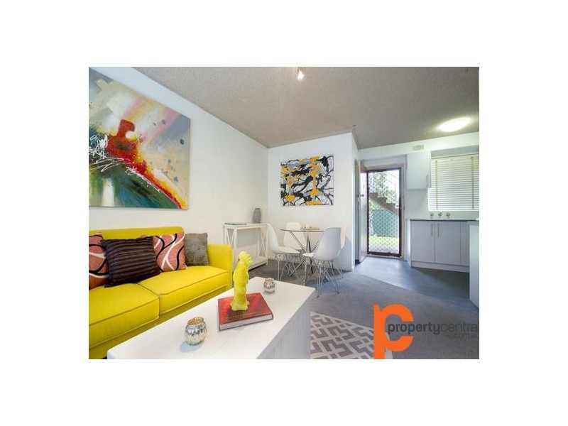 2/17. Hemmings Street, Penrith NSW 2750