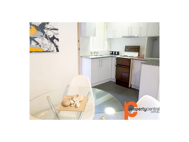 2/17. Hemmings Street, Penrith NSW 2750