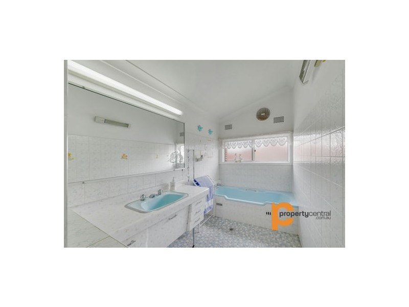 31 Bel-Air Road, Penrith NSW 2750