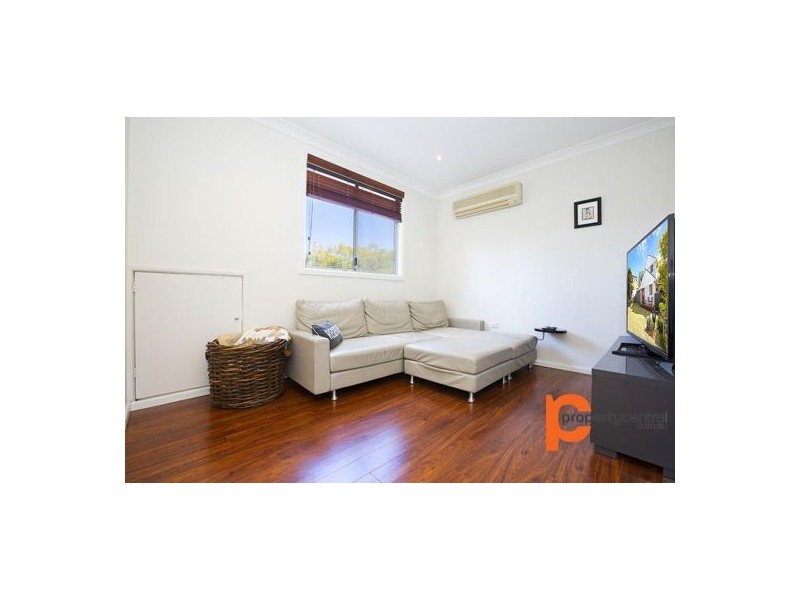 27 Bridge Road, Blaxland NSW 2774
