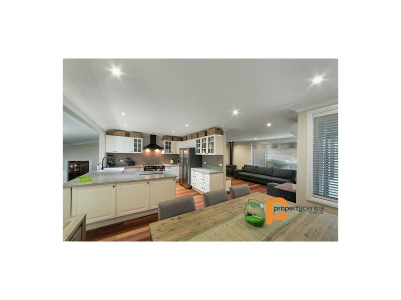 35. Windermere Avenue, Cambridge Park NSW 2747